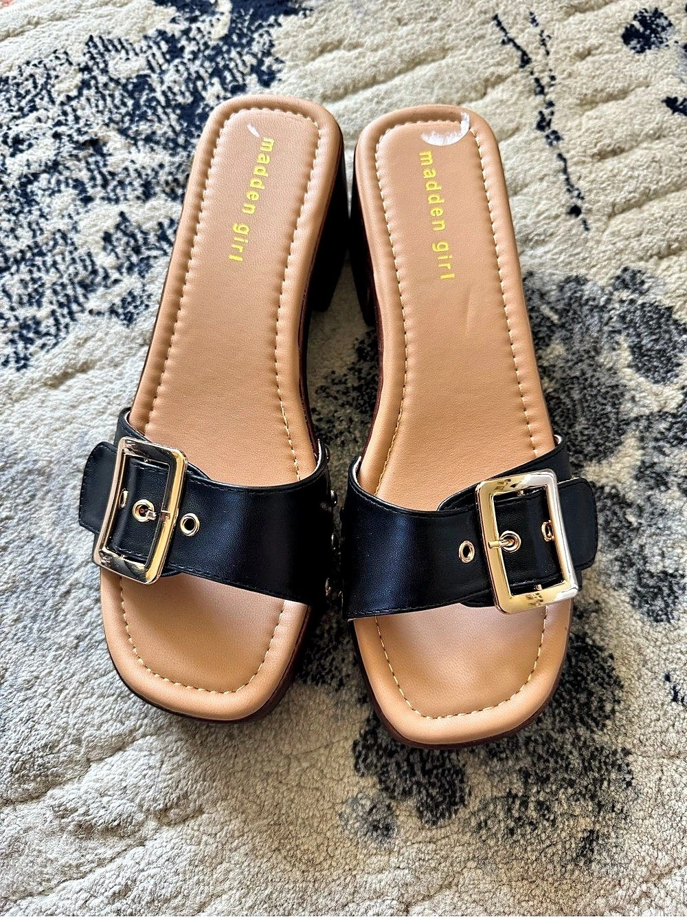 madden girl Woodlandd Platform Block-Heel Sandals Platform Mule Sandals in Black